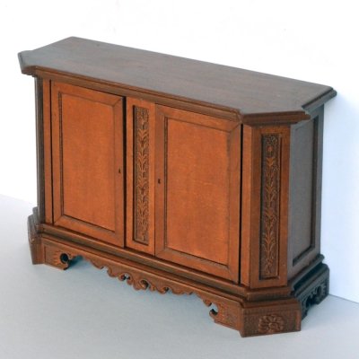 18th century Italian Credenza