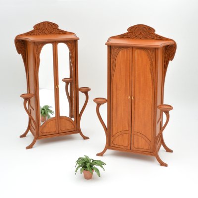 Art Nouveau Kledingkast Art Nouveau Kledingkast